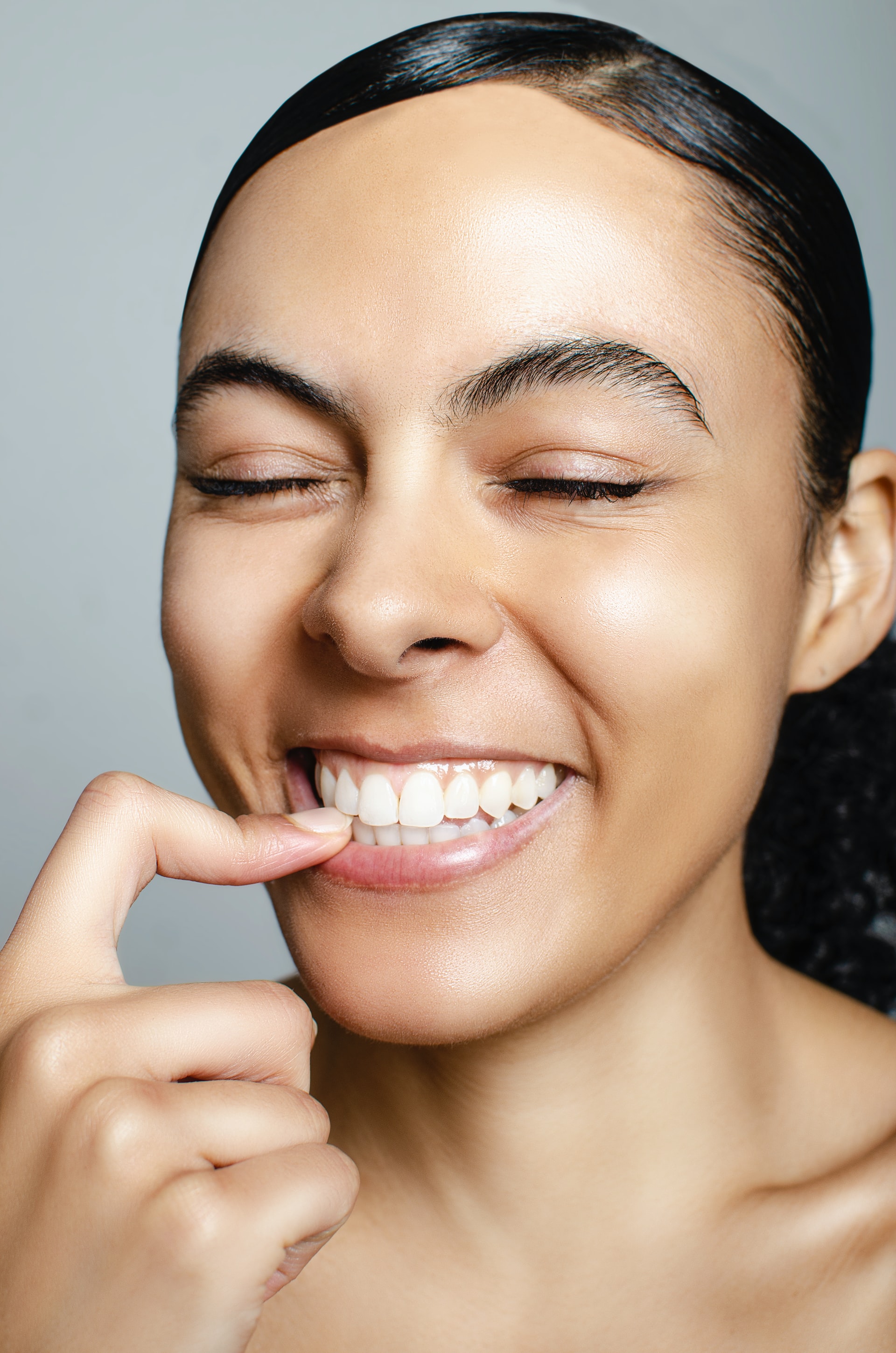 Woman with dentures in Erie, PA